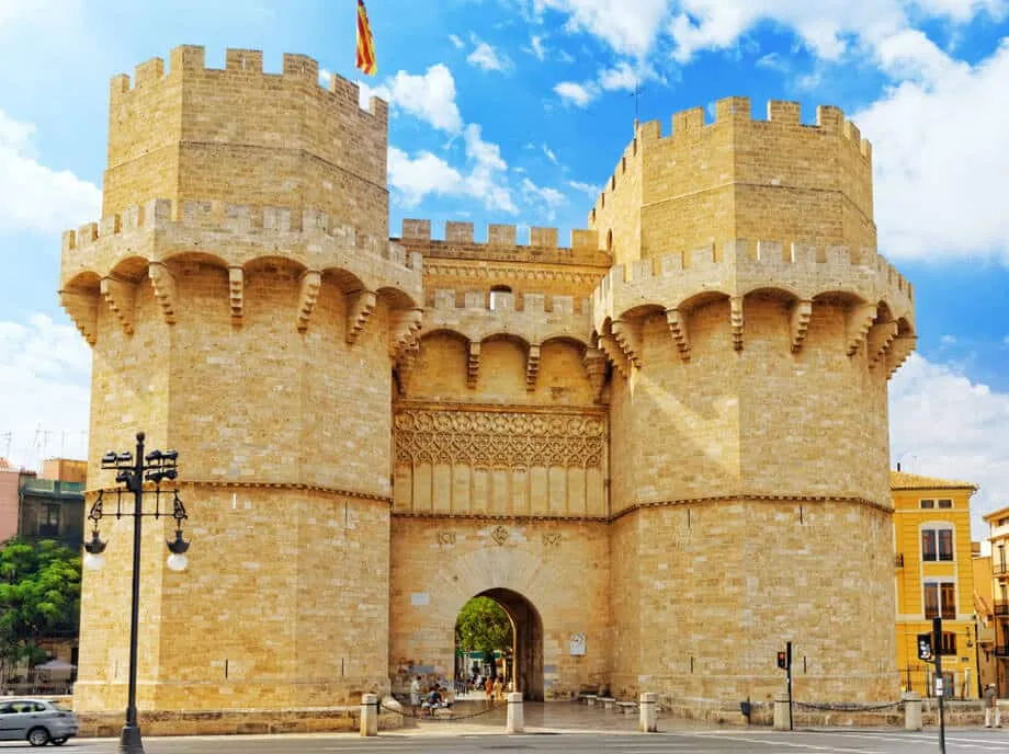 img-torres-serranos-02