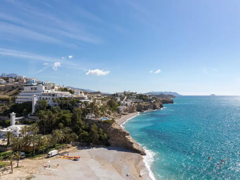 Playa de Altea Alicante: costa tranquila y aguas cristalinas