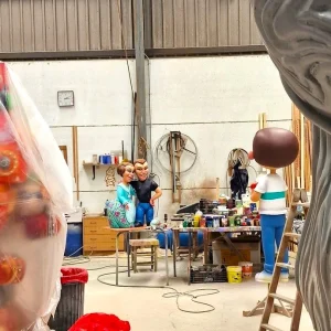 Fallas all year round: workshop with Fallas artists